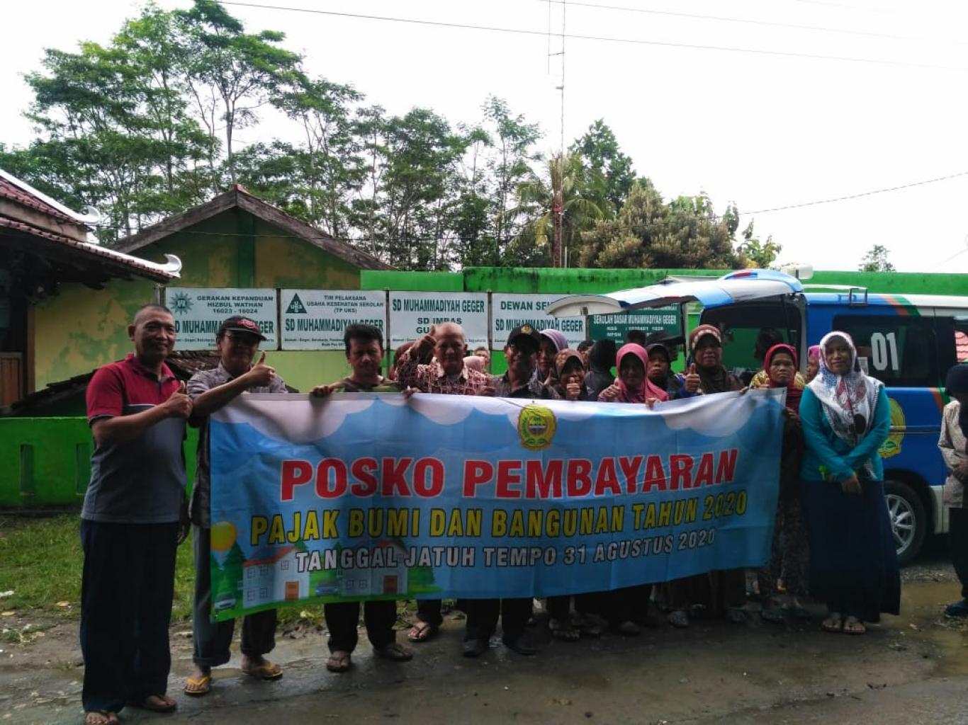 Pembayaran Pajak PBB di Dusun Geger